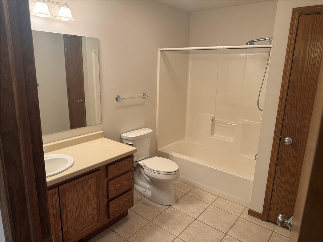 911 Windsong Lane, Onalaska WI 54650 - Residential house for sale - MLS #1606092 - image16