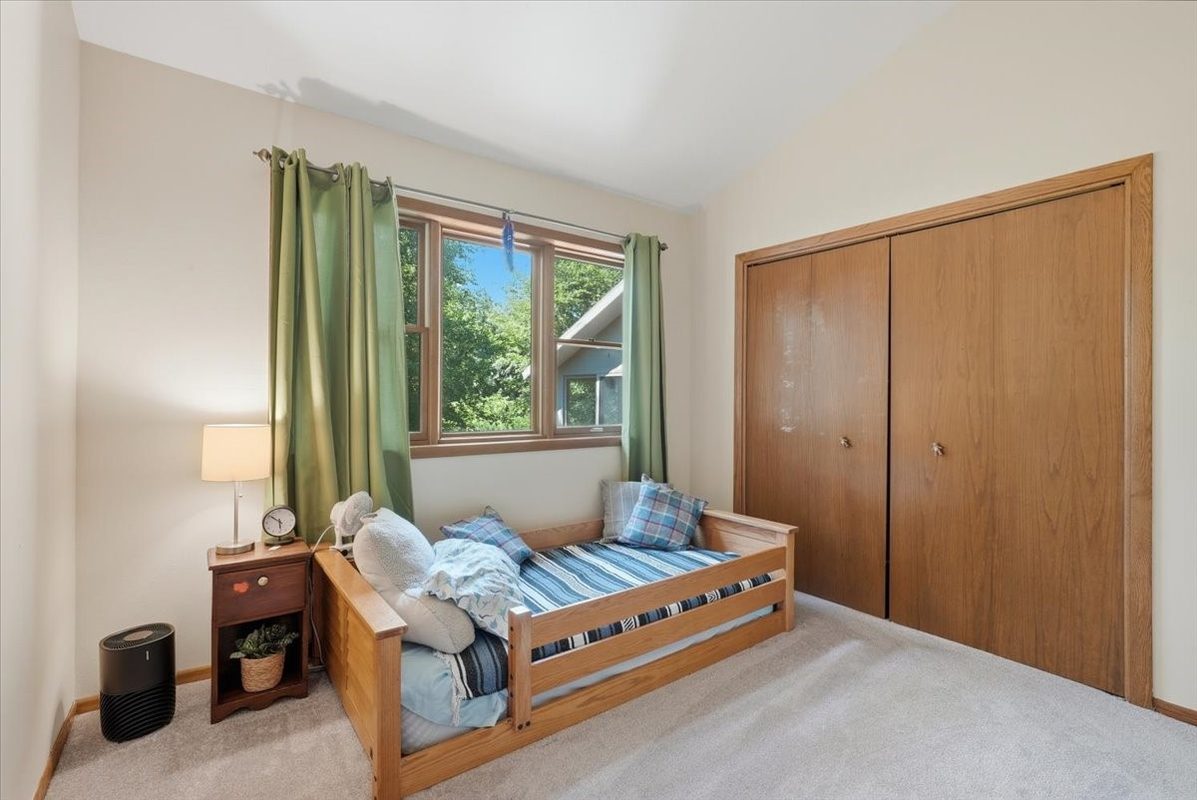 2206 Orchard Place, Eau Claire WI 54701 - Residential house for sale - MLS #1603251 - image17