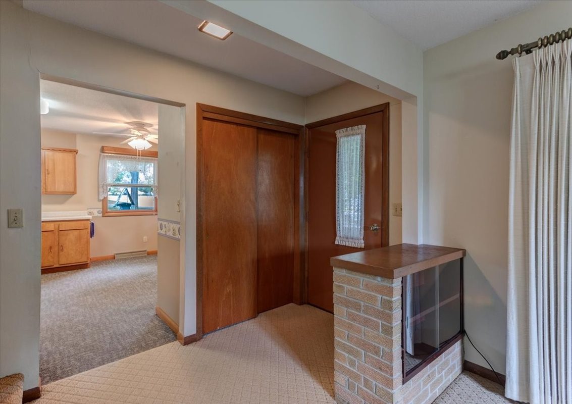 2216 3rd Street, Menomonie WI 54751 - Residential house for sale - MLS #1602946 - image17