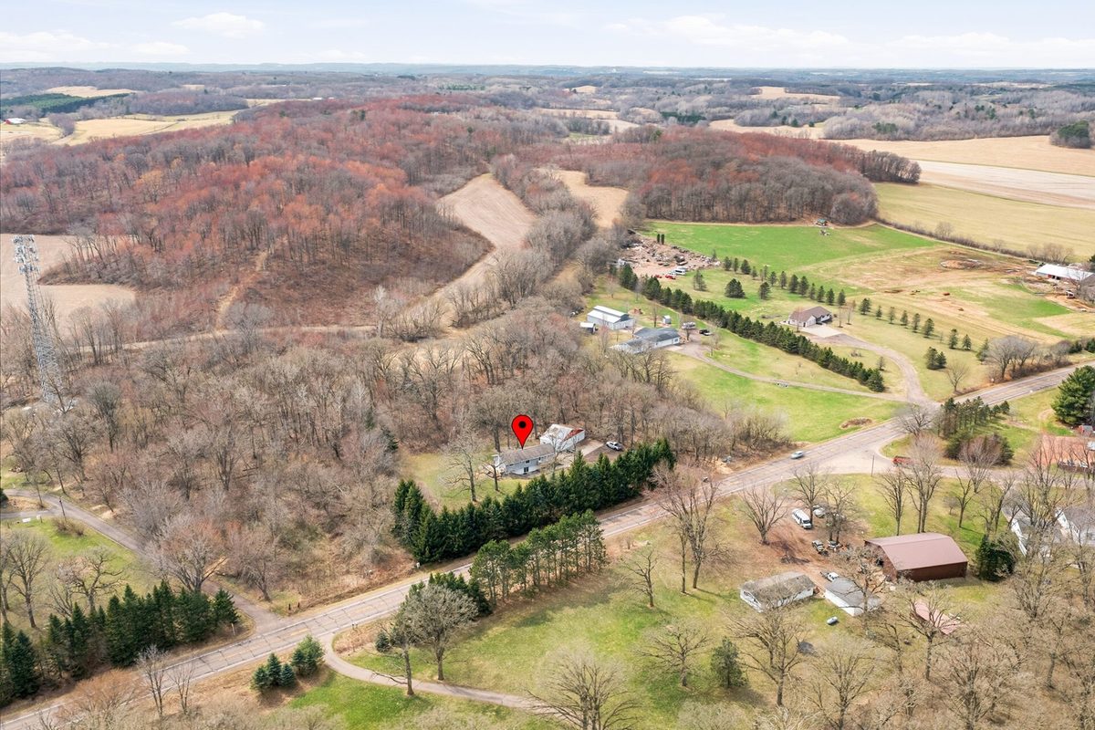 7509 Highway 53, Eau Claire WI 54701 - Residential house for sale - MLS #1599995 - image13
