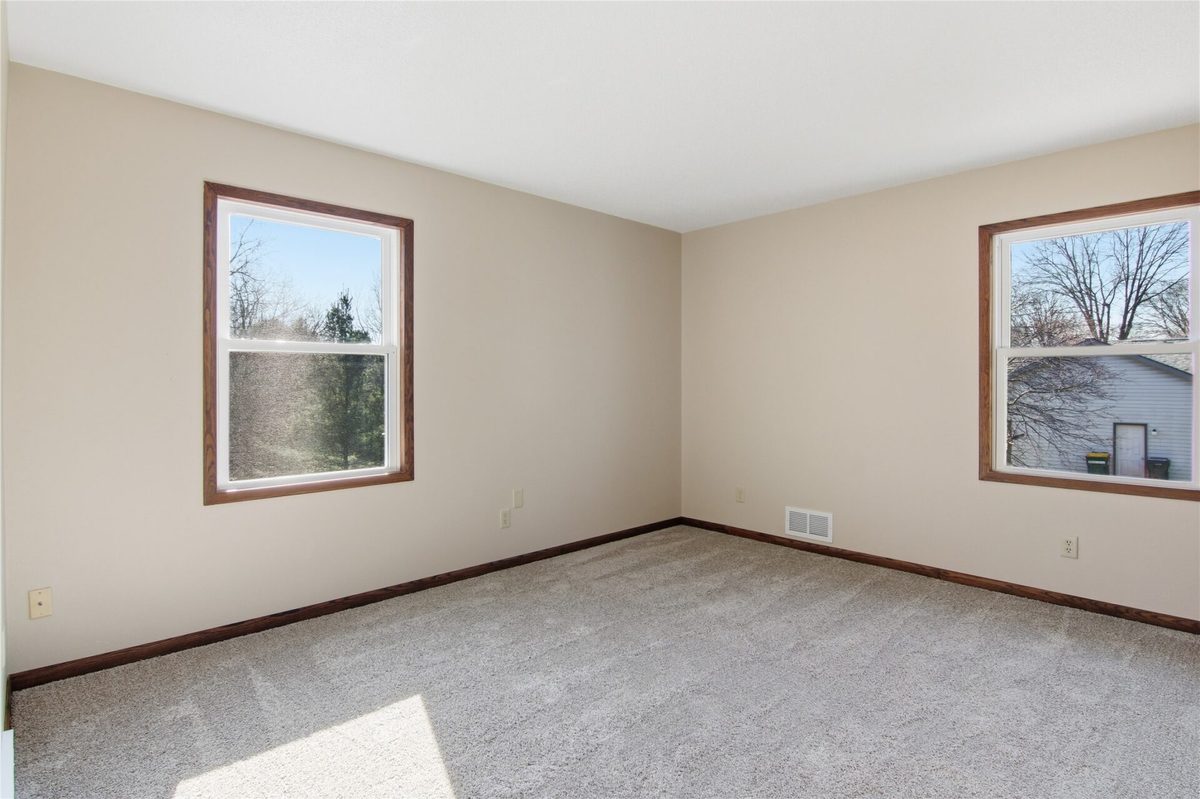 3411 Ridgeway Drive Eau Claire WI 54701 — photo 14