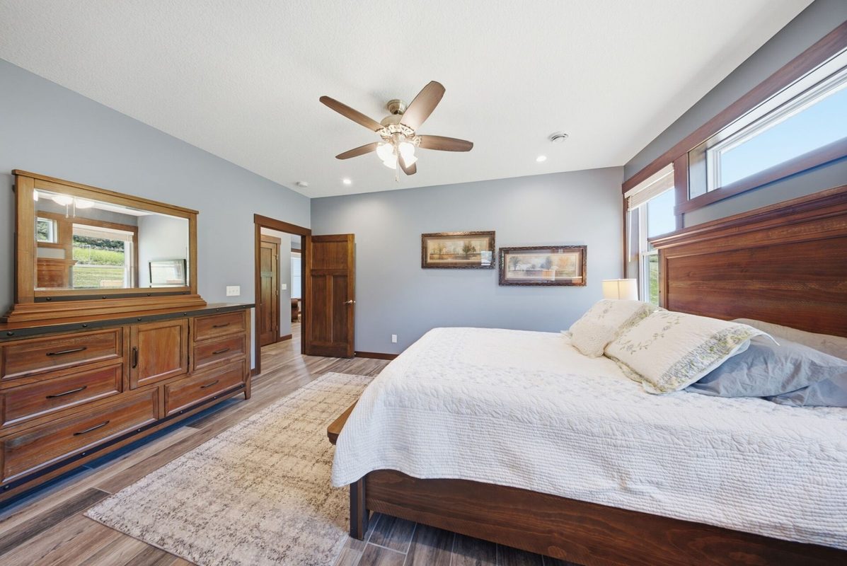 911 67th Avenue, Hudson WI 54016 - Residential house for sale - MLS #1603301 - image14