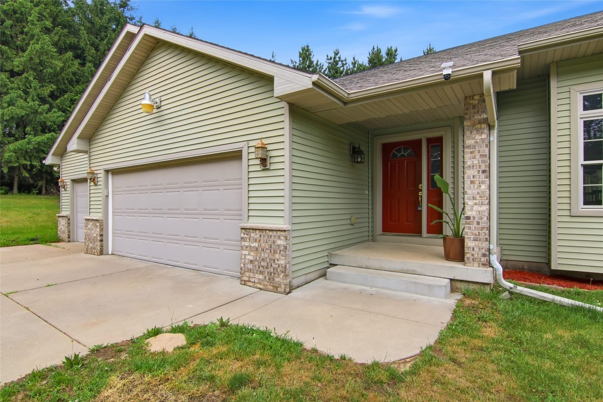 S7650 County Road V, Augusta WI 54722 - Residential house for sale - MLS #1602018 - image2