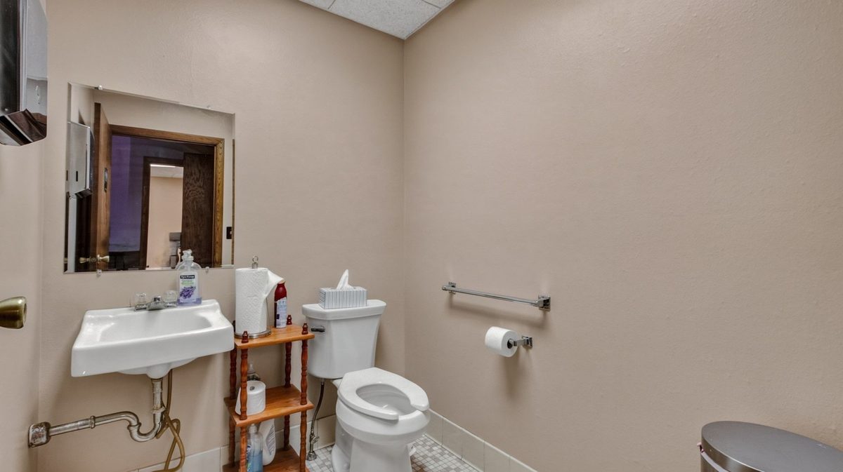 154 Leonard Street, West Salem WI 54669 - CommercialSale house for sale - MLS #1603285 - image8