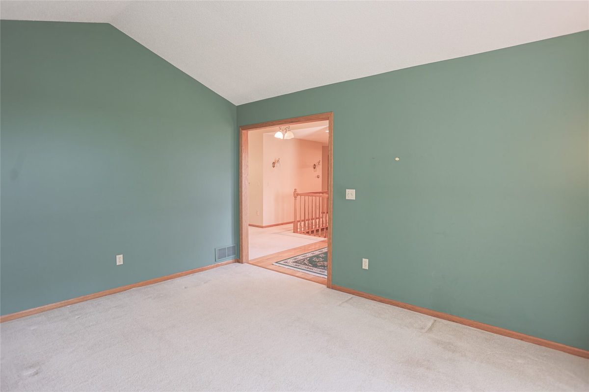 1825 Golf View Drive, River Falls WI 54022 - Residential house for sale - MLS #1601755 - image3