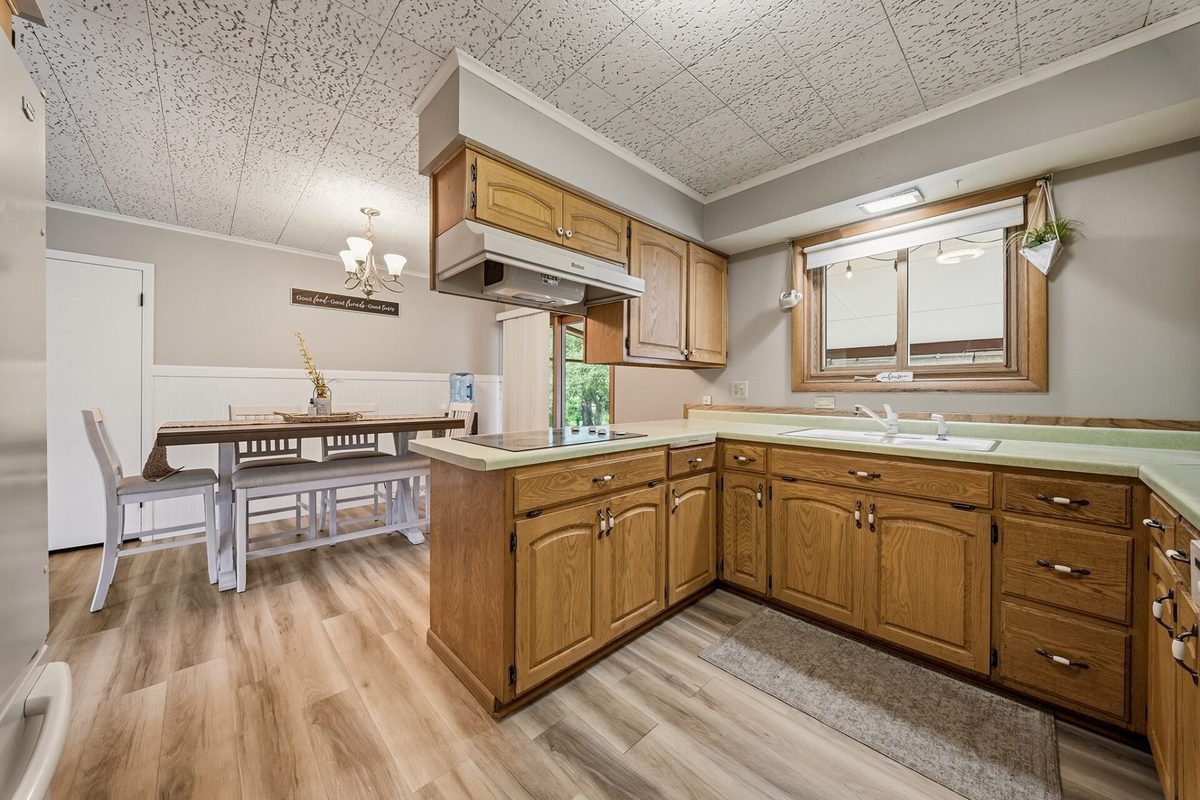 1602 Drury Court, Eau Claire WI 54703 - Residential house for sale - MLS #1602937 - image20
