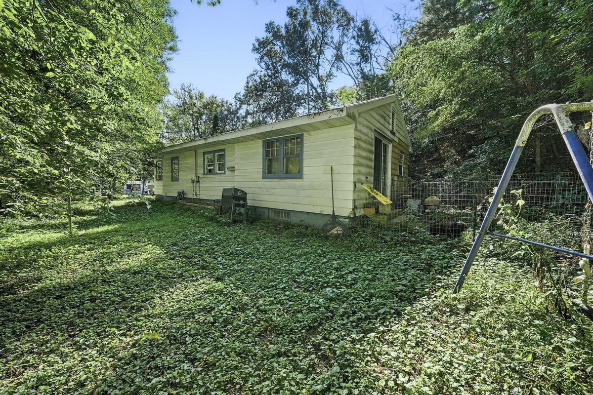 220 Minnesota Street, Eau Claire WI 54701 - Residential house for sale - MLS #1605184 - image18