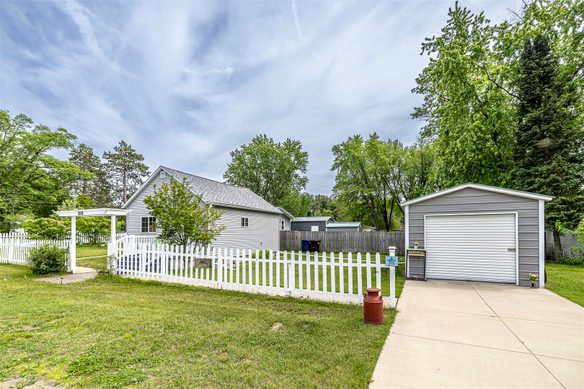310 3Rd Street, Black River Falls WI 54615 - Residential house for sale - MLS #1601671 - image1