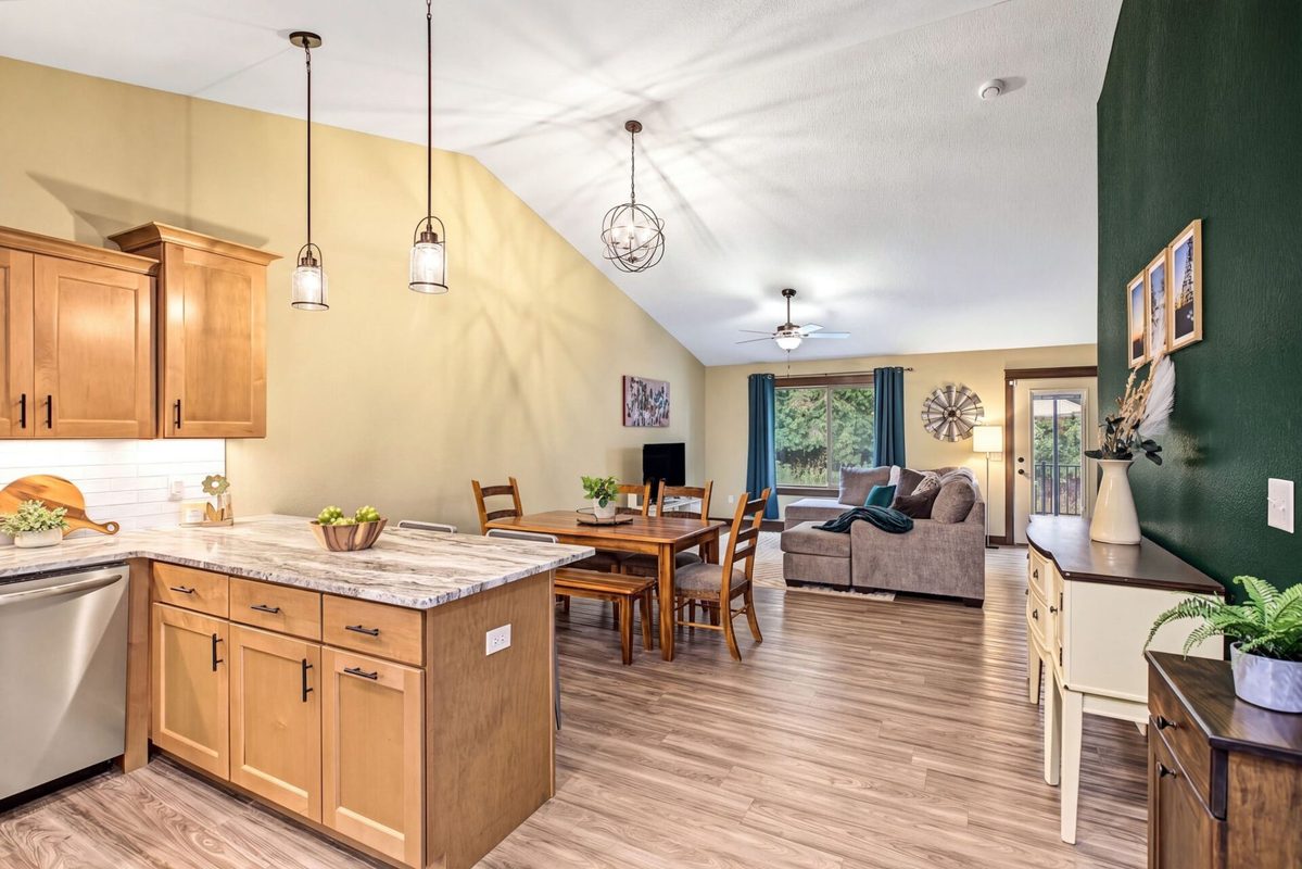 4878 Field Crest Lane, Eau Claire WI 54701 - Residential house for sale - MLS #1605976 - image7