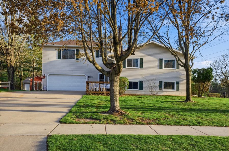 2551 Roberts Court