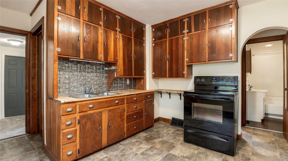 237 10th Avenue, Eau Claire WI 54703 - Residential house for sale - MLS #1605664 - image11