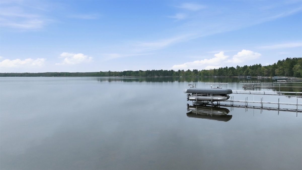 6092N West Shore Lane, Stone Lake, WI