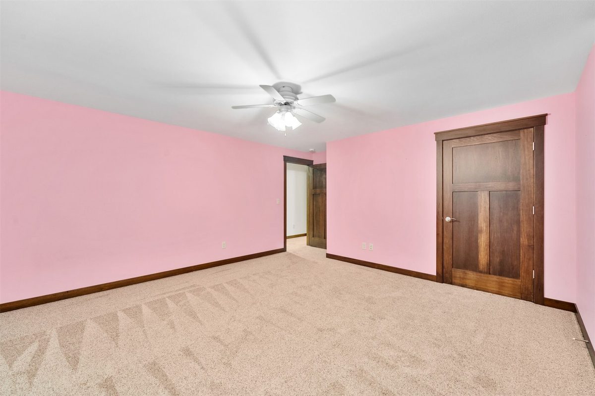 1904 Deblene Lane, Eau Claire WI 54703 - Residential house for sale - MLS #1606176 - image44