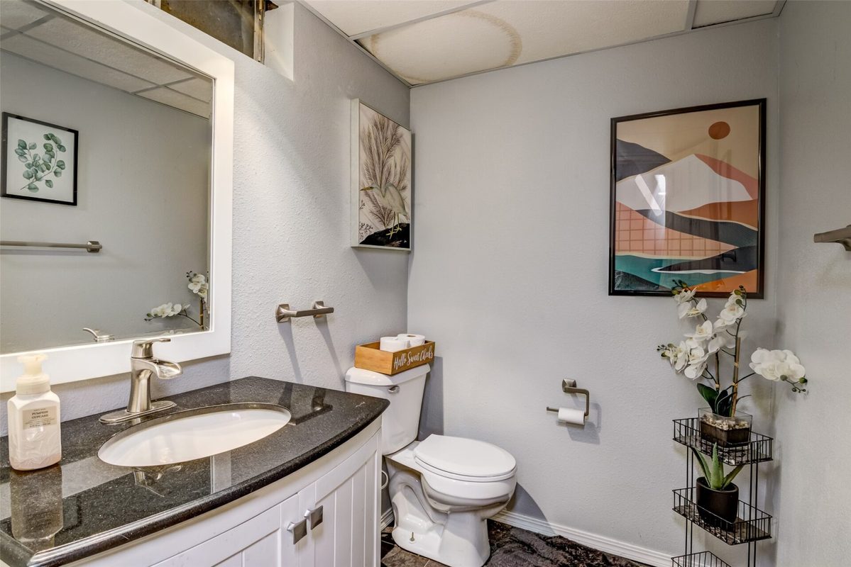 1216 Blueberry Drive, Eau Claire WI 54703 - Residential house for sale - MLS #1603489 - image16