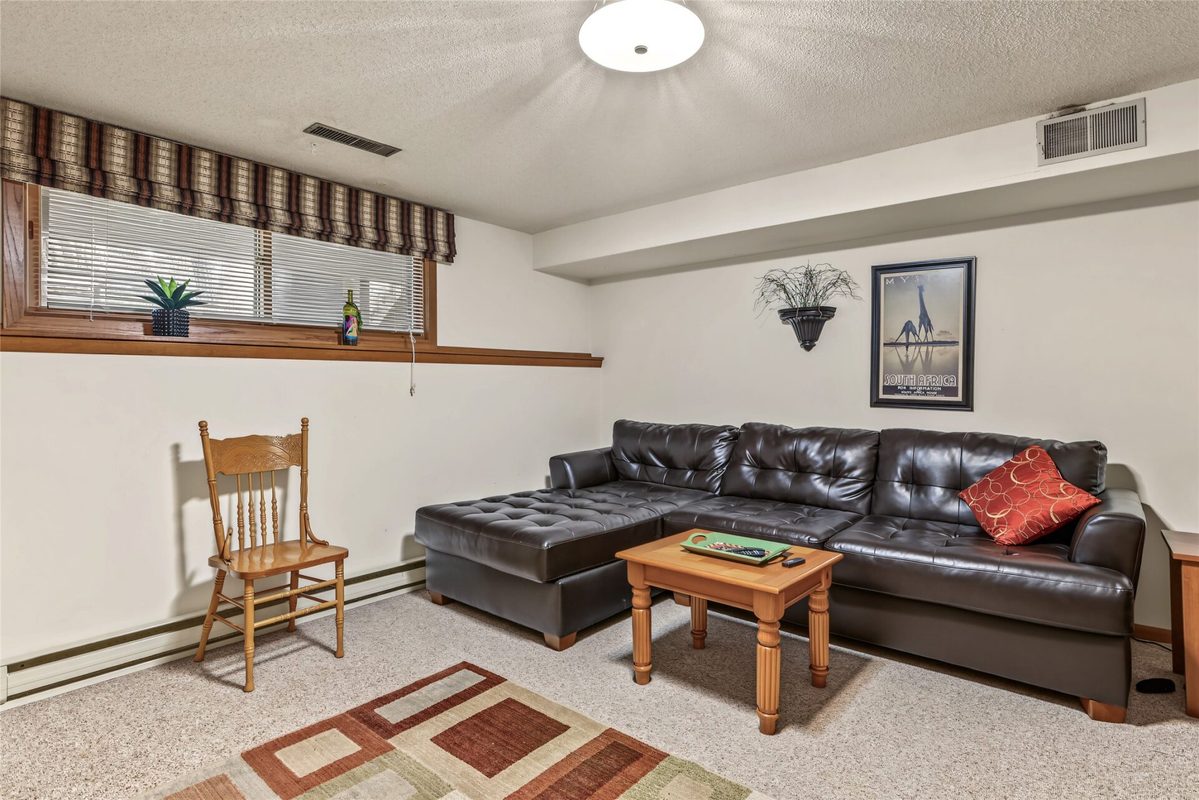 2737 Morningside Drive, Eau Claire WI 54703 - Residential house for sale - MLS #1604508 - image19