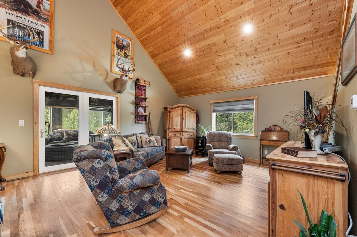 44243 Bye Nelson Road, Osseo WI 54758 - Residential house for sale - MLS #1605298 - image11