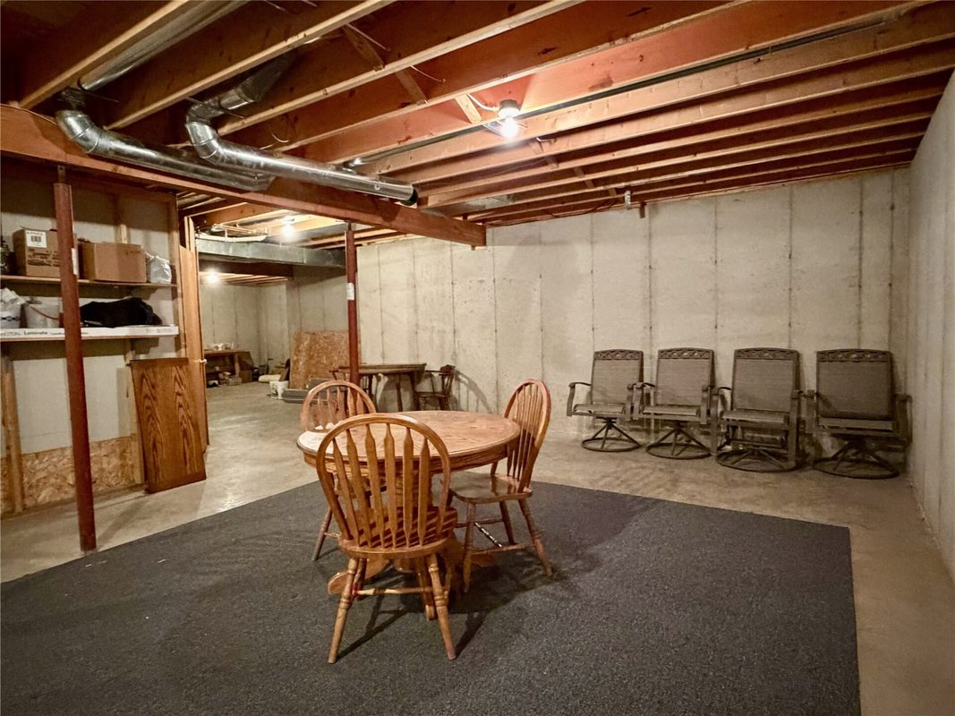 2321 5th Avenue, Bloomer, WI