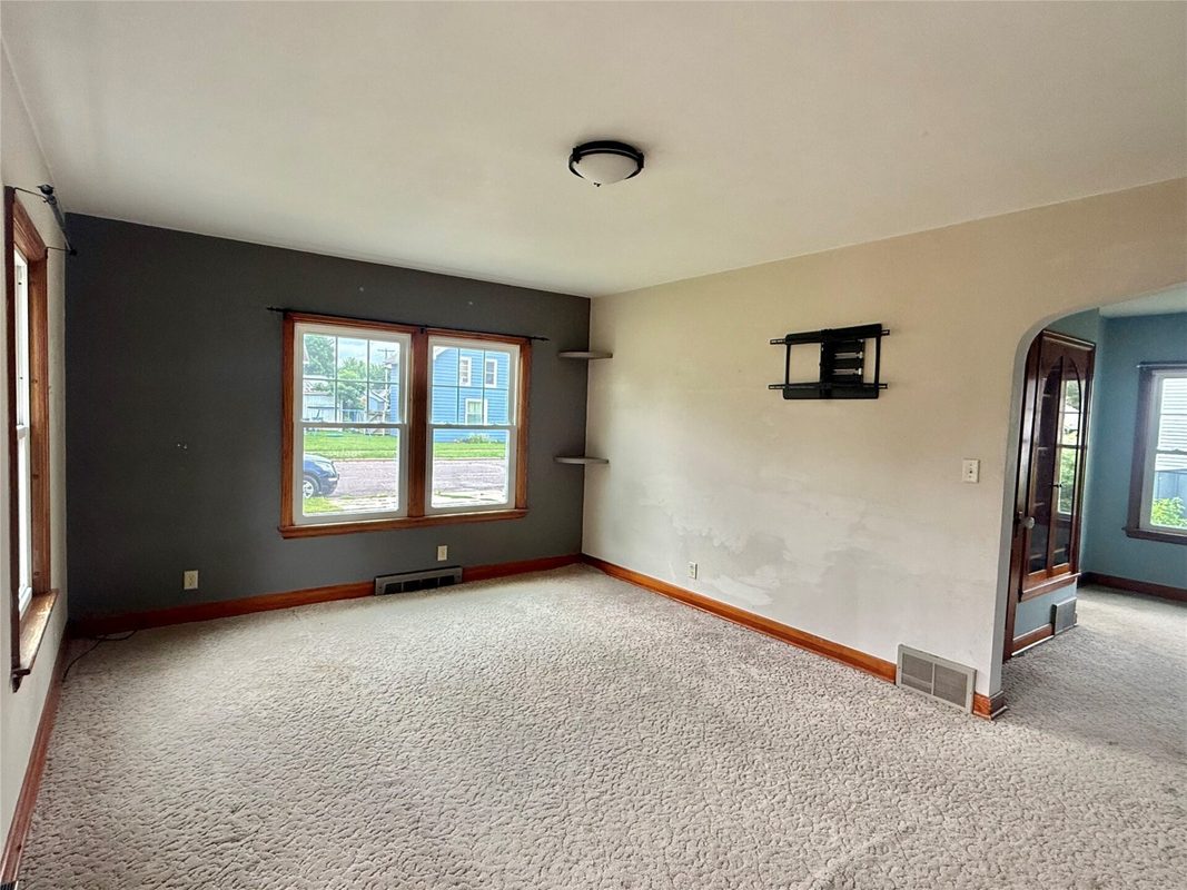 24 Grove Street, Chippewa Falls WI 54729 - Residential house for sale - MLS #1602888 - image3