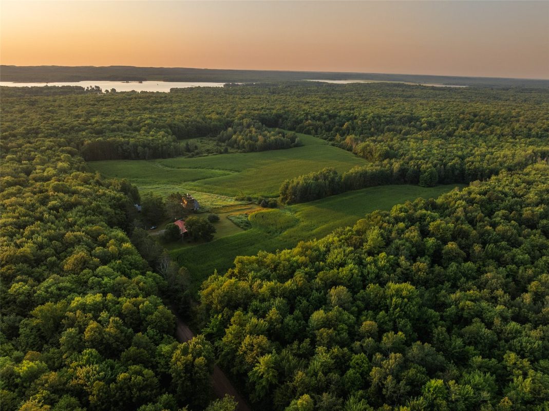 W13369 Town Line Road, Gilman WI 54433 - Residential house for sale - MLS #1604091 - image16