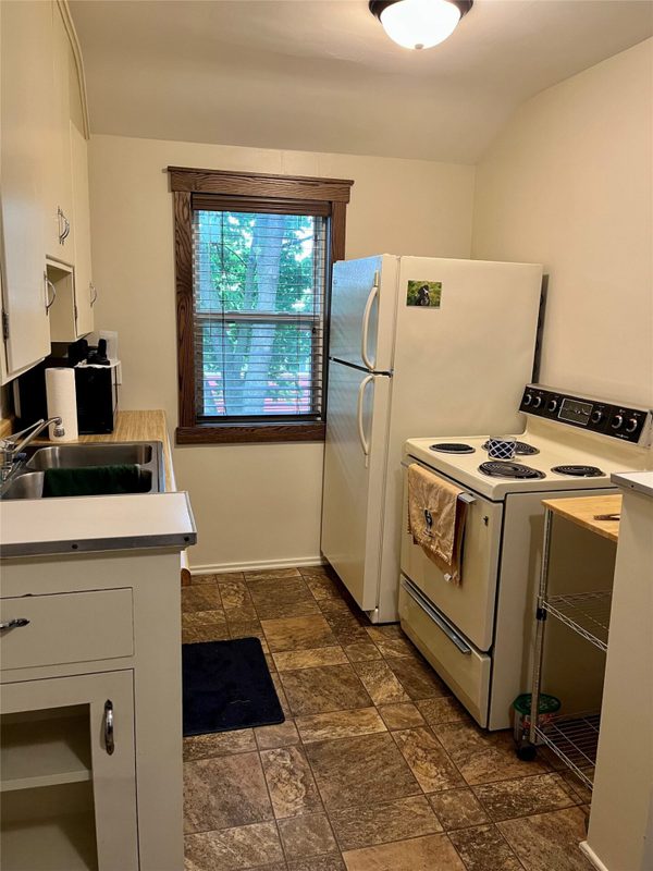 1707 Goff Avenue, Eau Claire WI 54701 - ResidentialIncome house for sale - MLS #1605370 - image12