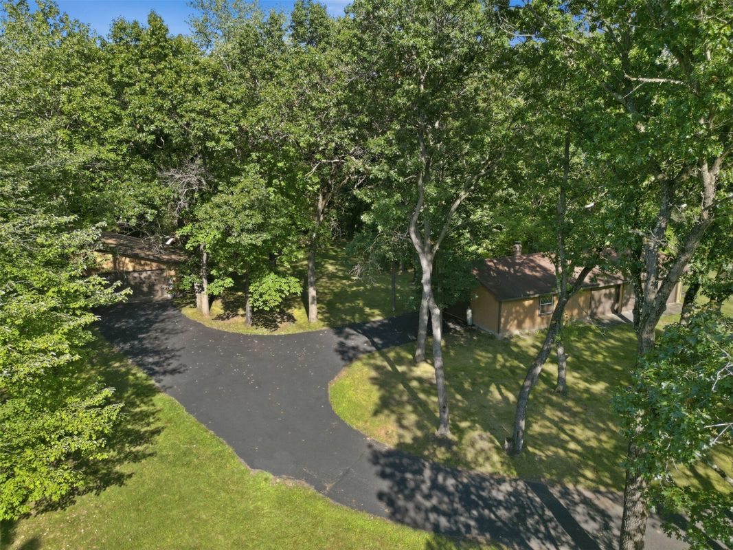 W2610 Rim Rock Road, Eau Claire WI 54701 - Residential house for sale - MLS #1604845 - image4