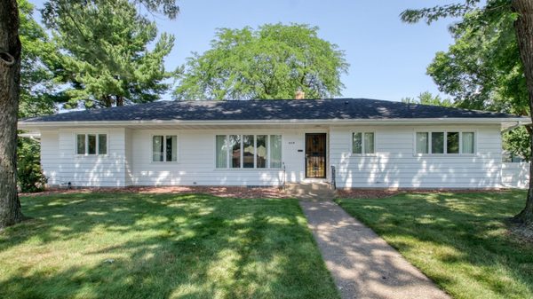 404 W MacArthur Avenue  Eau Claire WI 54701