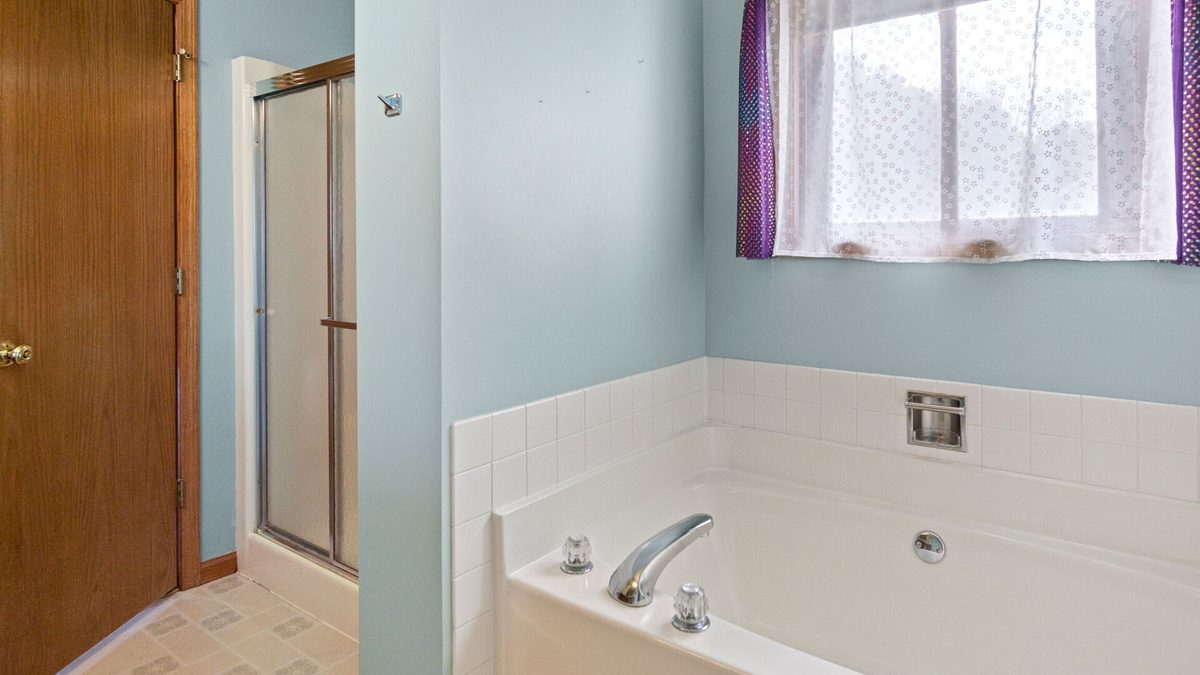 5211 Hamilton Avenue Eau Claire WI 54701 — photo 29