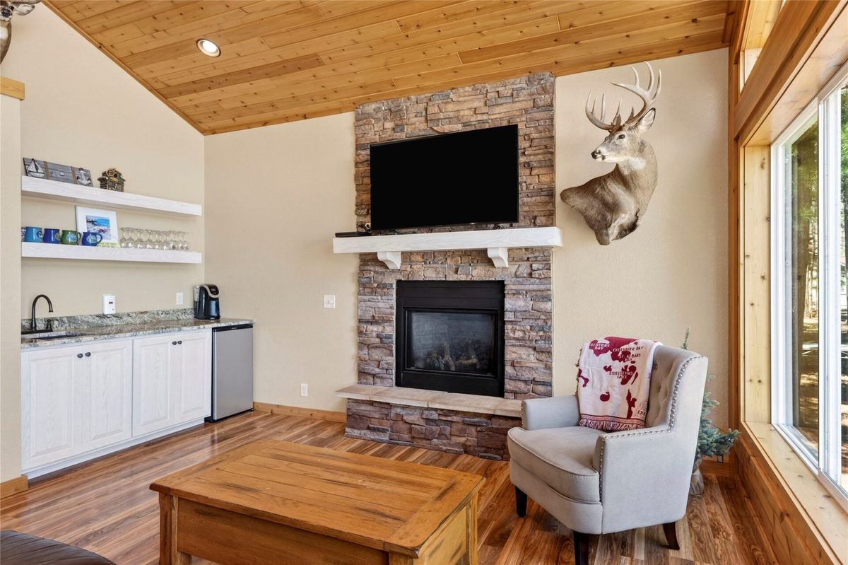 7902N Stone Bay Lane, Hayward, WI — photo 26