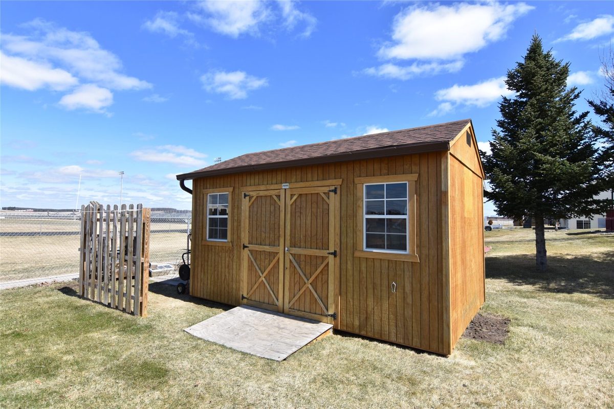 711 8th Avenue Bloomer WI 54724 — photo 27