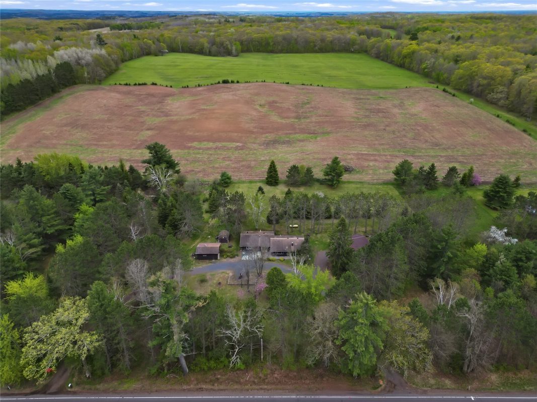W 4753 Highway F, Springbrook, WI