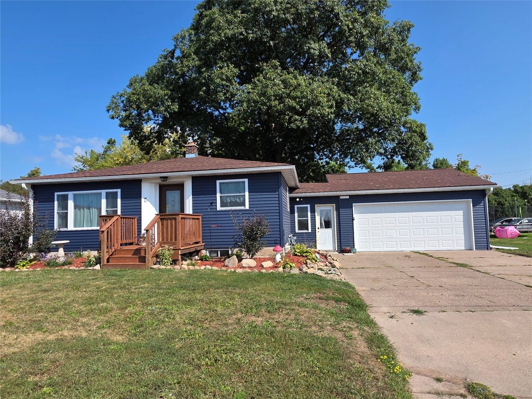 807 Augusta Street, Rice Lake WI 54868 - Residential house for sale - MLS #1604607 - image3