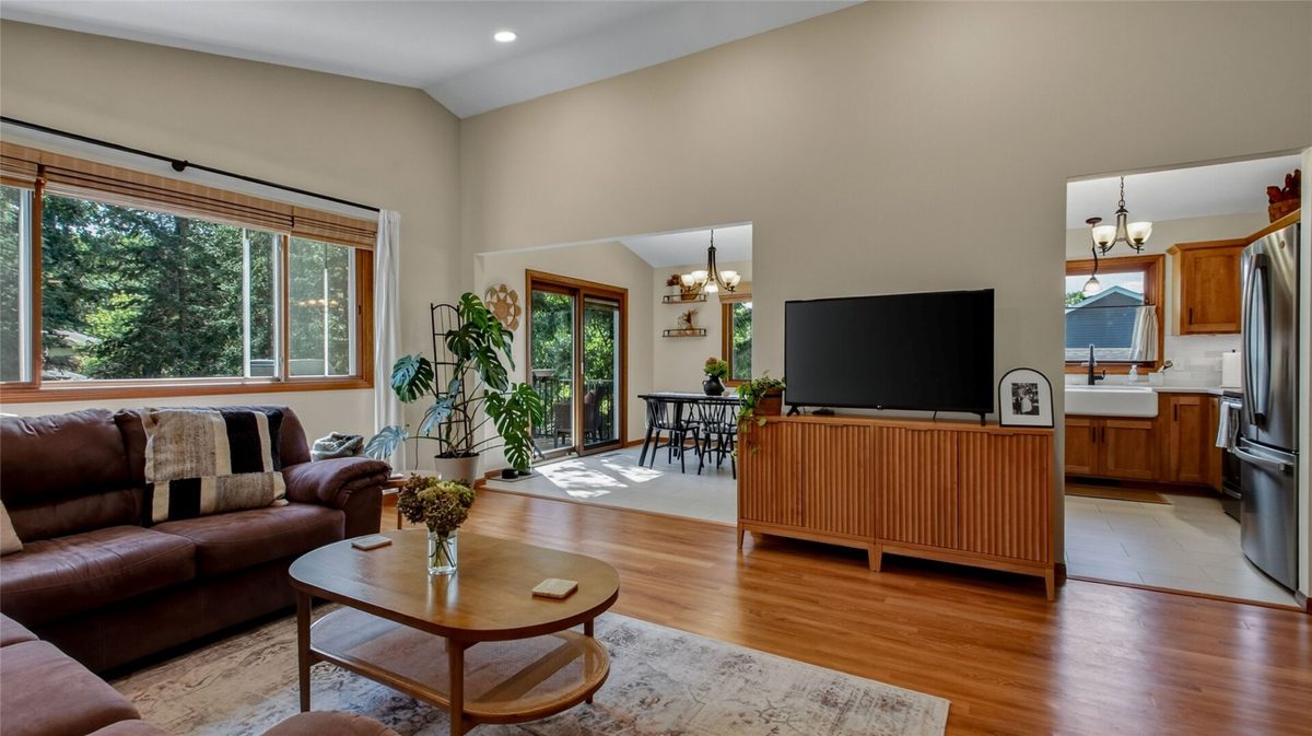 3309 Pointe Court, Eau Claire WI 54701 - Residential house for sale - MLS #1605029 - image5
