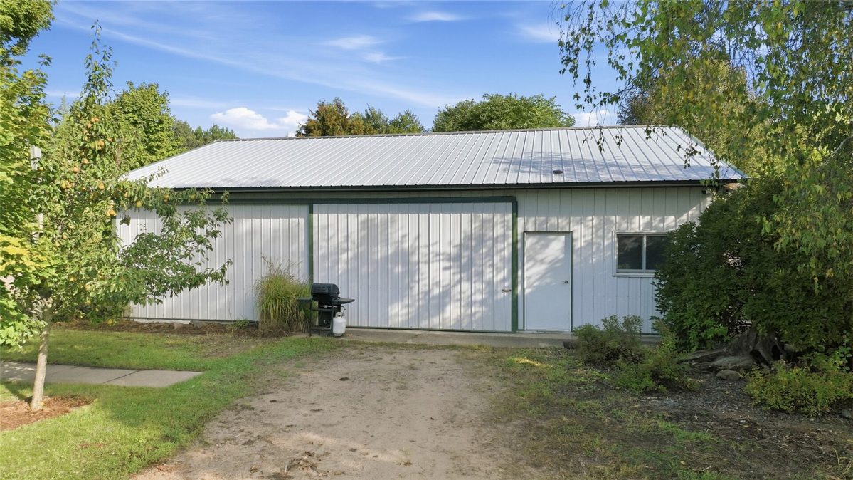 13941 98th Avenue, Chippewa Falls WI 54729 - Farm house for sale - MLS #1605502 - image8