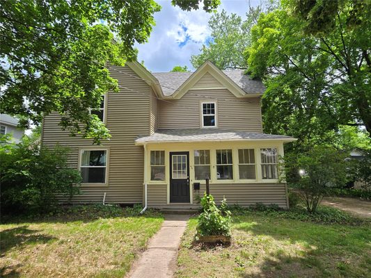 914 6th Avenue Menomonie WI 54751
