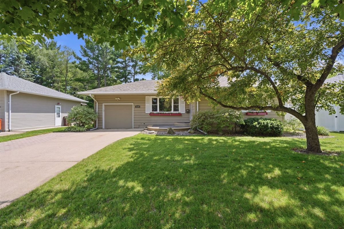 2129 Lexington Boulevard, Eau Claire WI 54701 - Residential house for sale - MLS #1602818 - image2