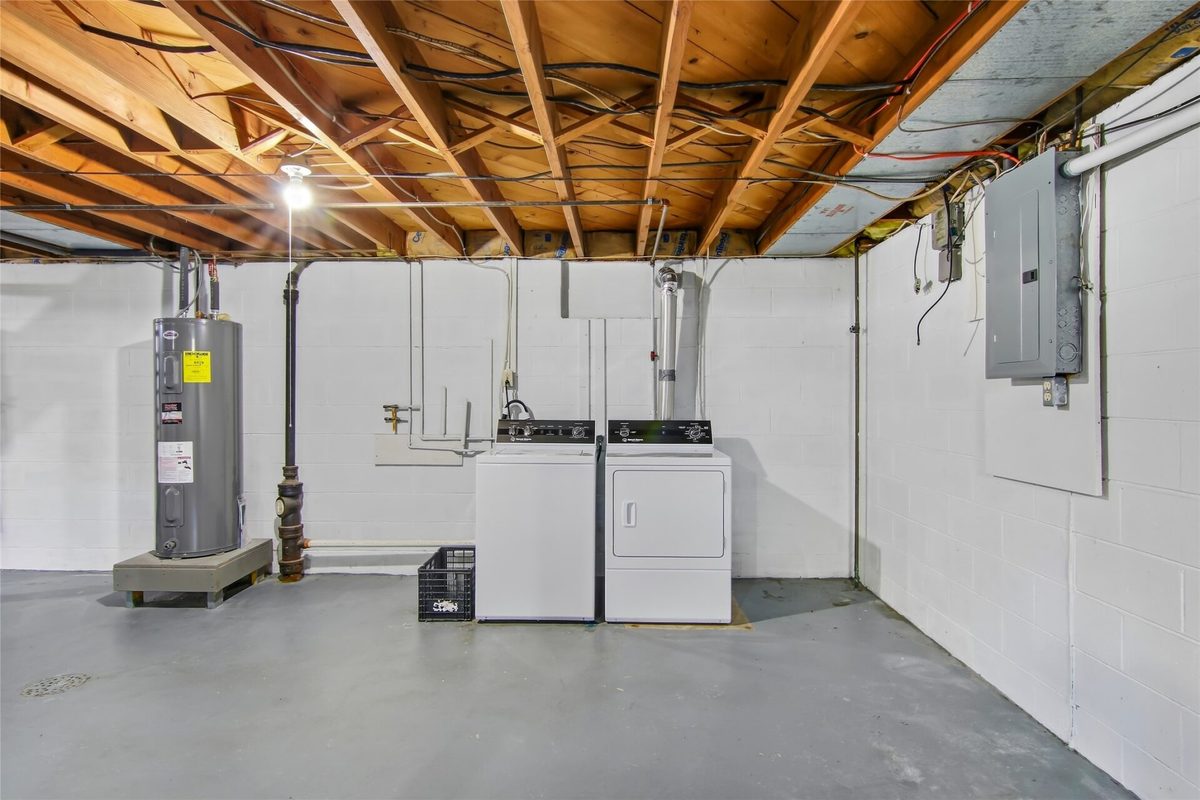 1043 Vine Street, Eau Claire WI 54703 - Residential house for sale - MLS #1605776 - image25