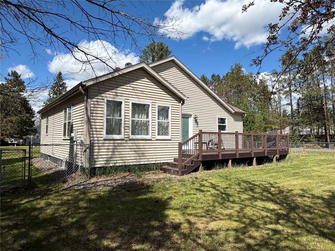 10507 Hamblin Street, Hayward WI 54843 - Residential house for sale - MLS #1601151 - image5