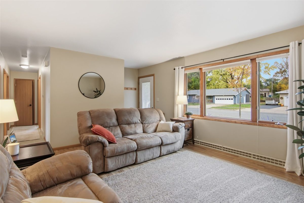 2910 Terry Lane, Eau Claire WI 54703 - Residential house for sale - MLS #1606260 - image9