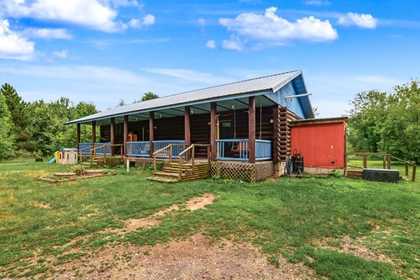 20515 105th Avenue Cadott WI 54727