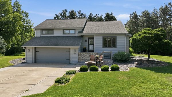2416 Aurora Circle Menomonie WI 54751