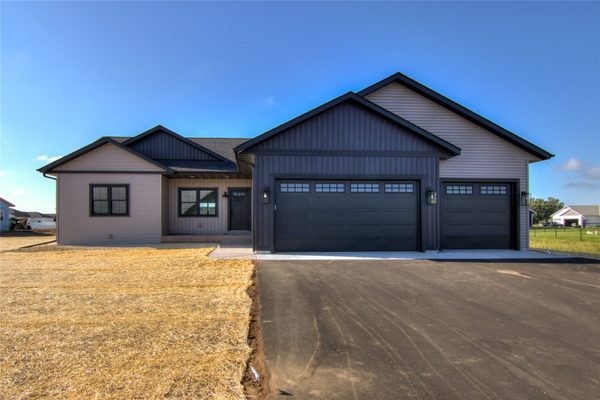 4136 LaSalle Street Eau Claire WI 54703