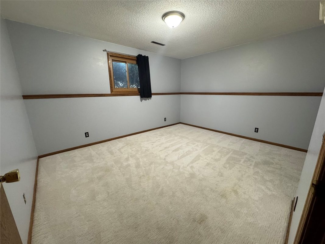 4002 Oak Knoll Drive, Eau Claire WI 54701 - Residential house for sale - MLS #1604569 - image27