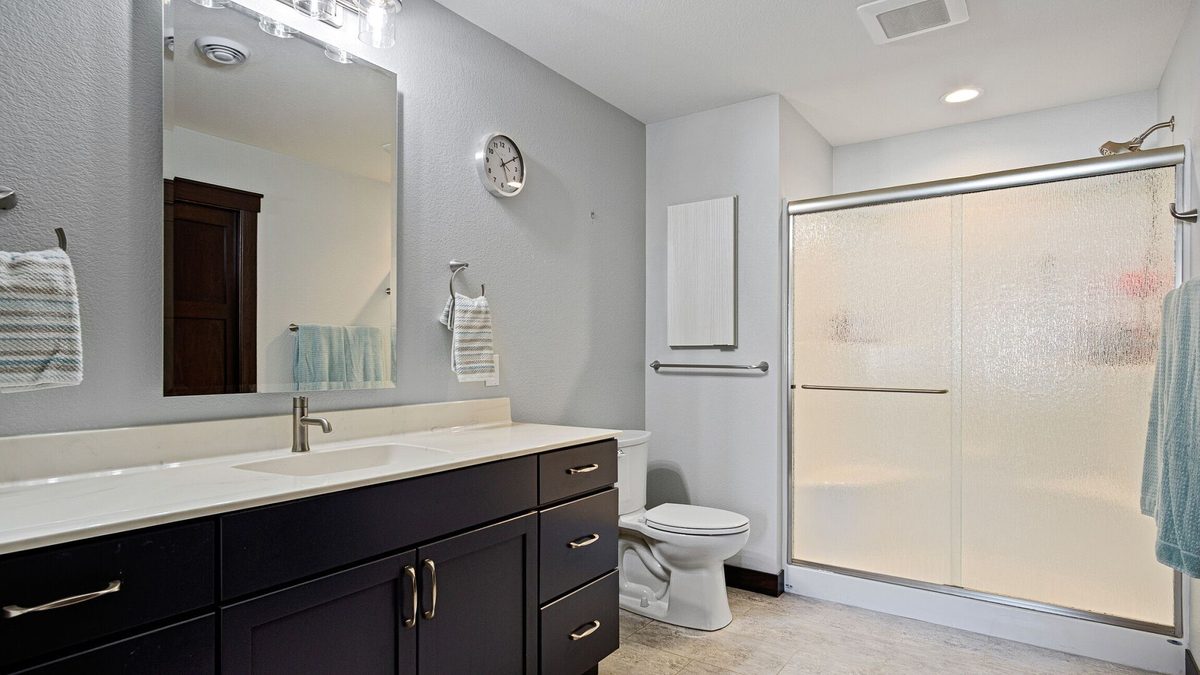 4897 Field Crest Lane, Eau Claire WI 54701 - Residential house for sale - MLS #1603201 - image32