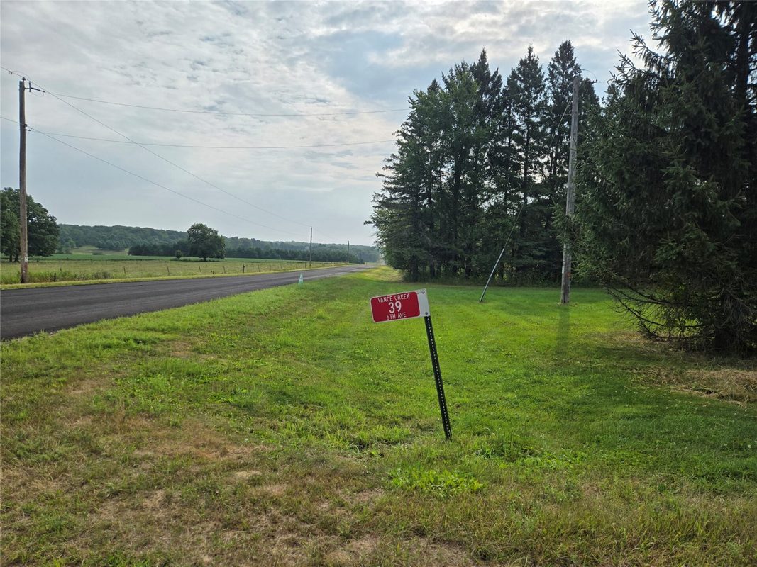 39 5th Avenue, Clayton WI 54004 - Residential house for sale - MLS #1604429 - image12