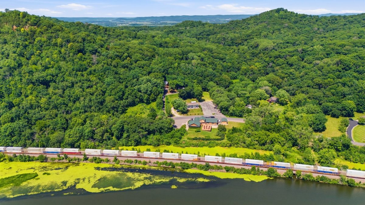 W25714 Sullivan Road, Trempealeau WI 54661 - Residential house for sale - MLS #1602475 - image57