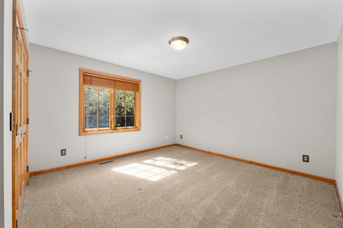 3521 Glen Way, Eau Claire WI 54701 - Residential house for sale - MLS #1601088 - image35