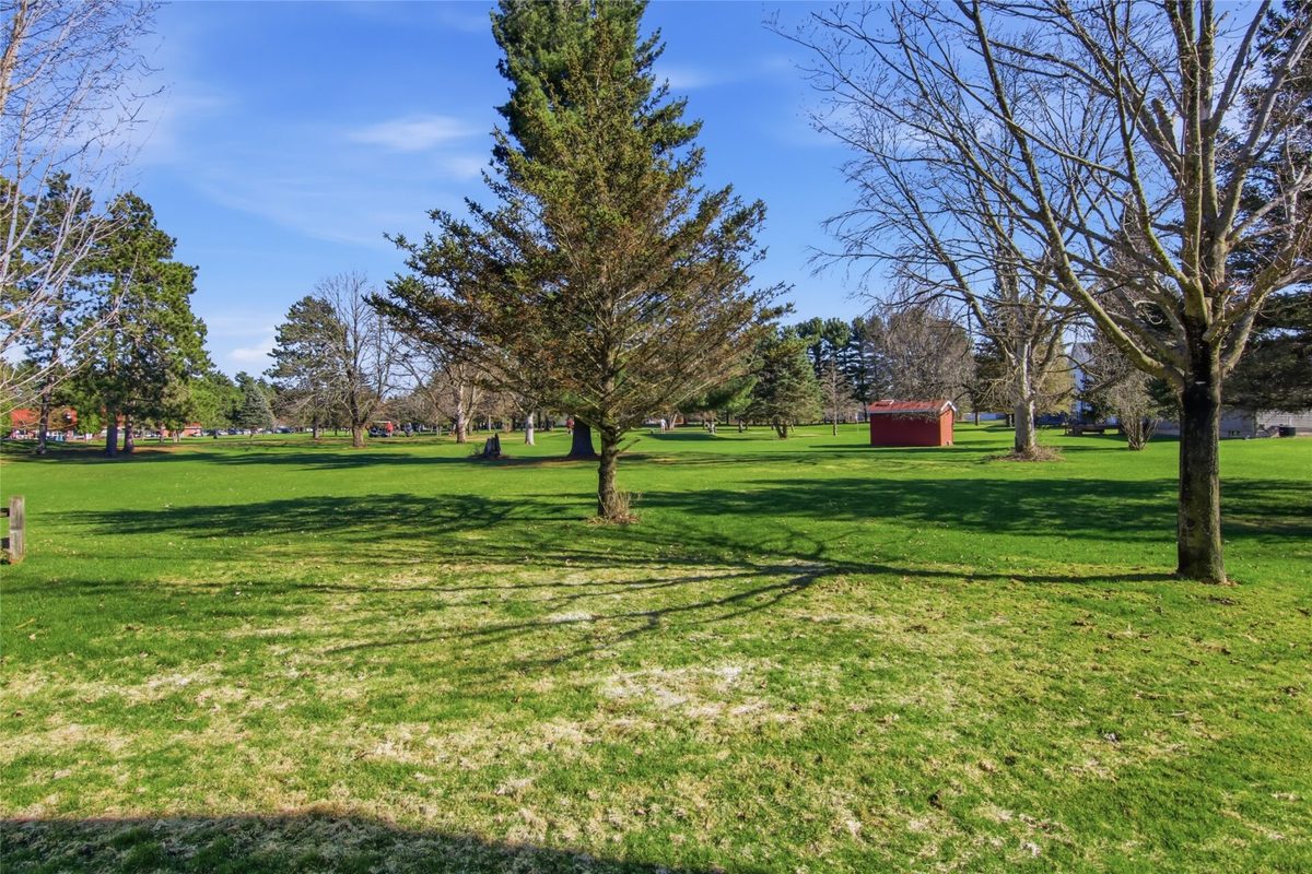 4321 Pine Meadow Drive, Eau Claire, WI — photo 37