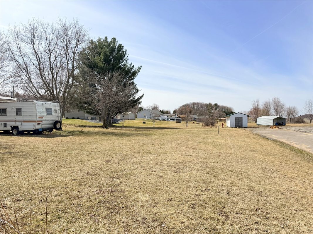 Lot 17 Rolling Hills Drive, Augusta, WI — photo 6