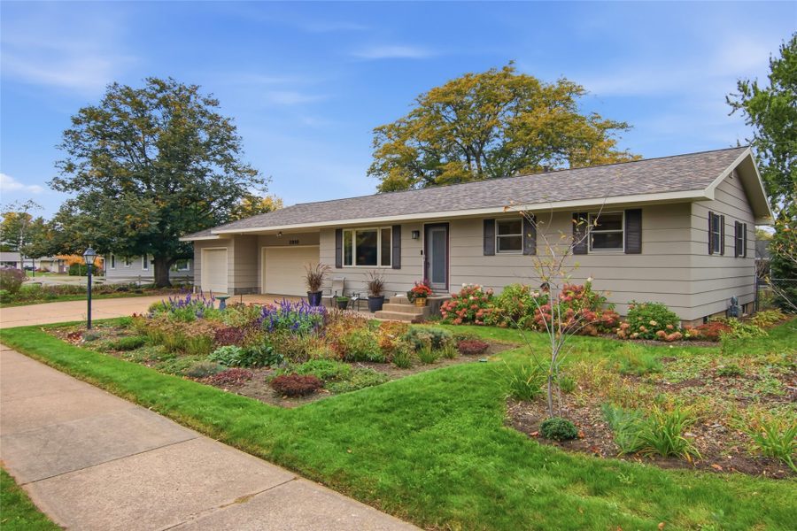 2910 Terry Lane