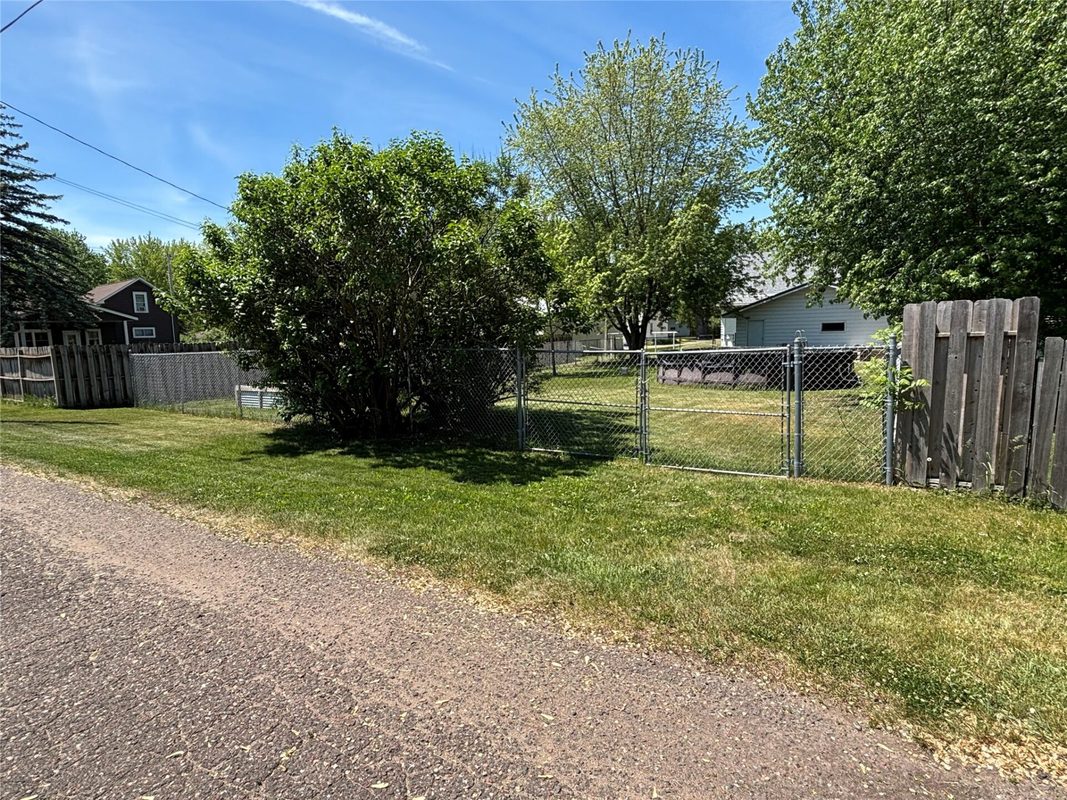 1820 Main Street, Bloomer WI 54724 - Residential house for sale - MLS #1598885 - image7